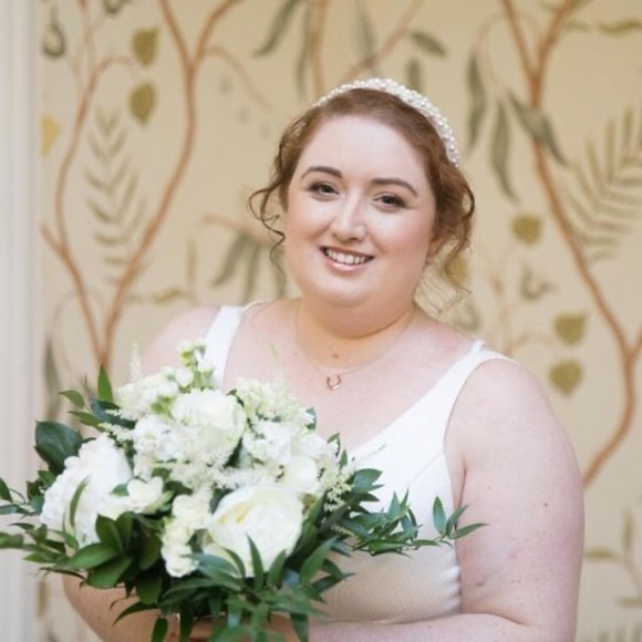 Meet your Posher, Caitlin - Picture 1 of 1